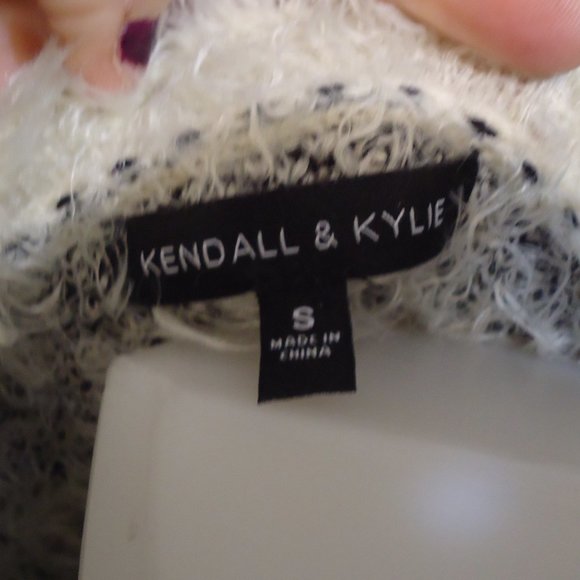 KENDALL & KYLIE Cropped Sweater VHTF - Picture 6 of 7